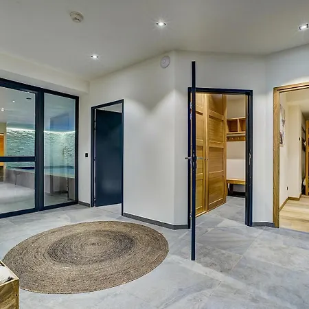 Hameau Du Mont Apartment